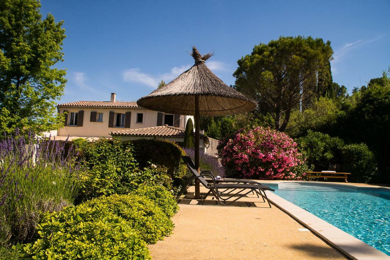 Auberge De Garance - Villa Prestige 5 Etoiles & Table Gastronomique Etoile Saint-Rémy-de-Provence Exterior photo